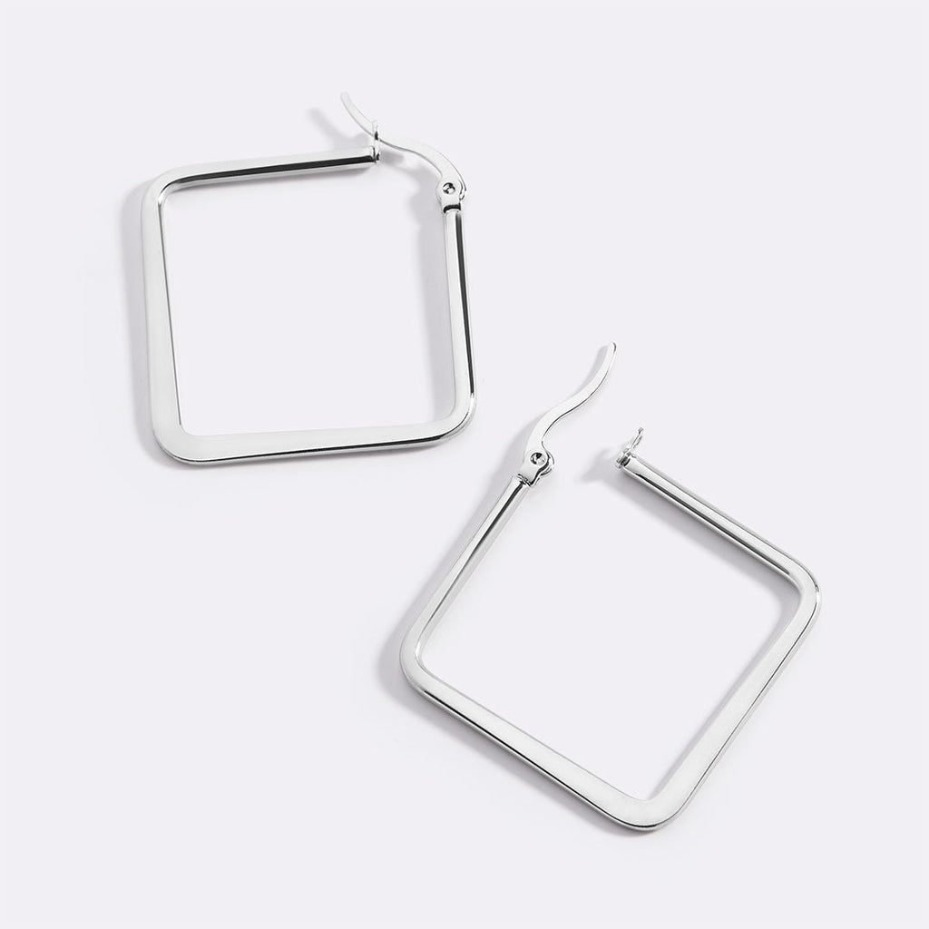 Boucles d'Oreilles Créoles Géométriques Girl Boss