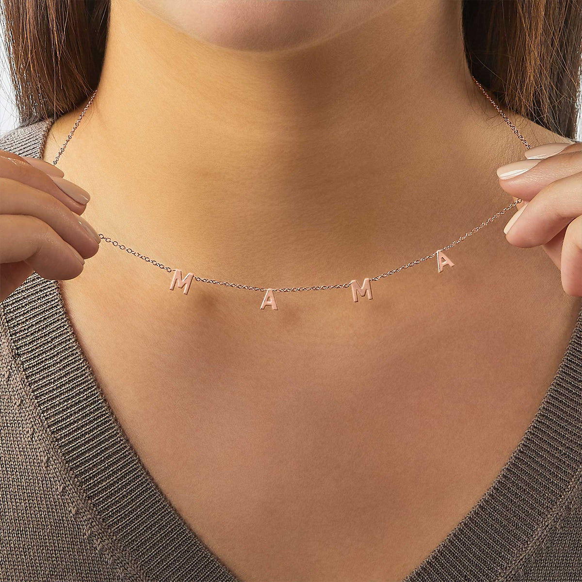 La Collana con Lettera MAMA
