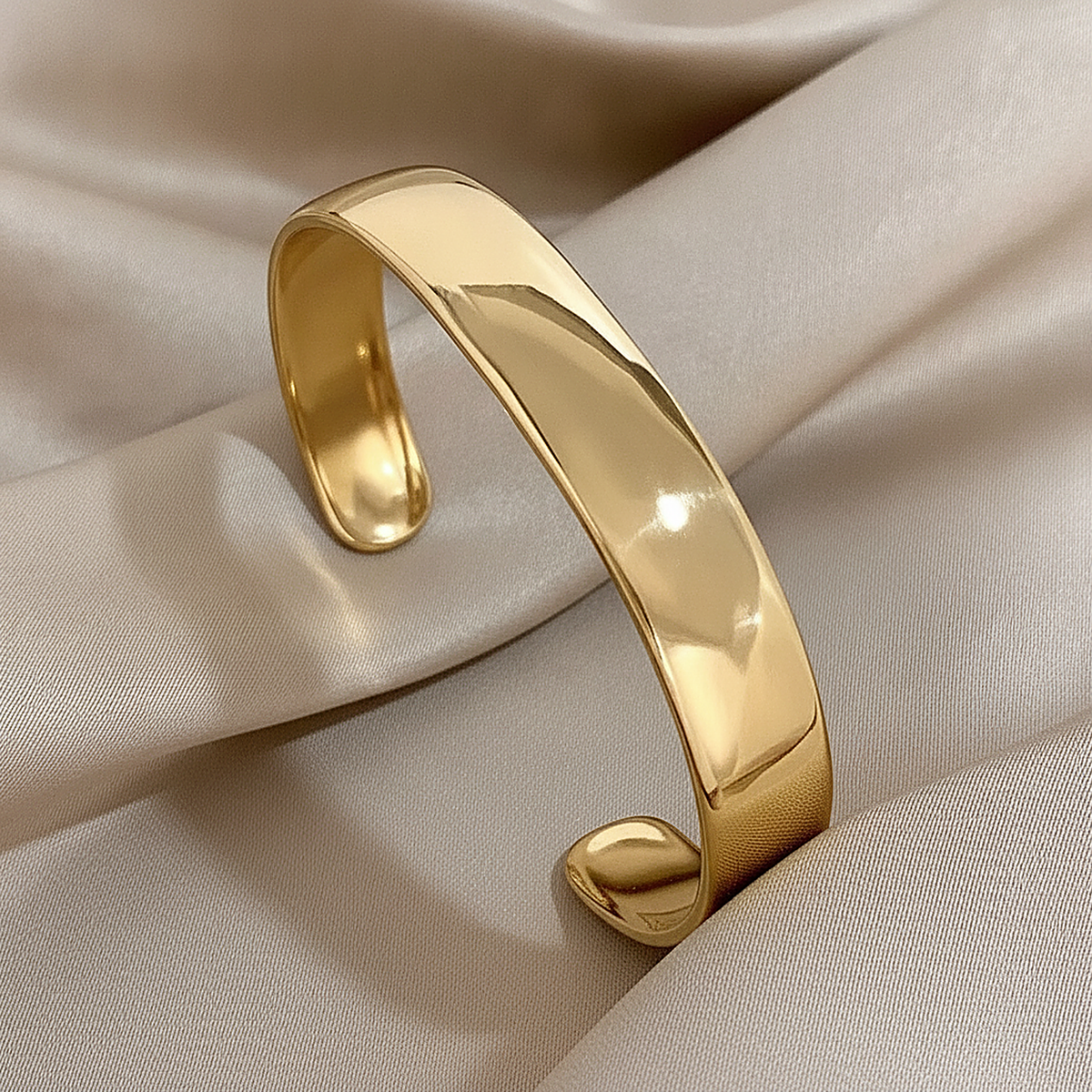 Cassia Gold Bracelet