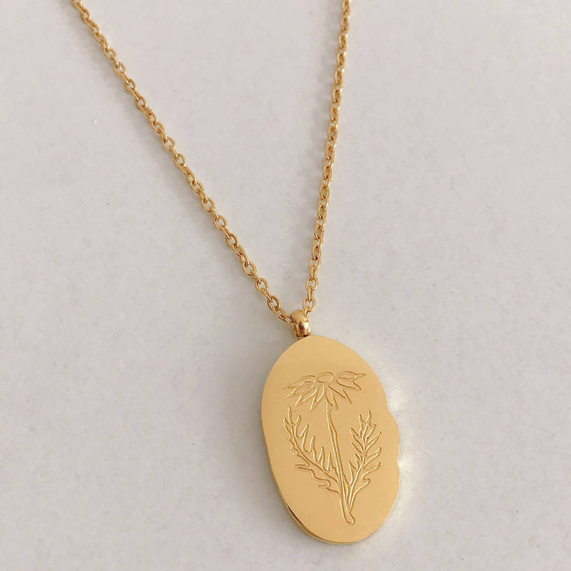 Collier Pendentif Fleur de Naissance Dorée