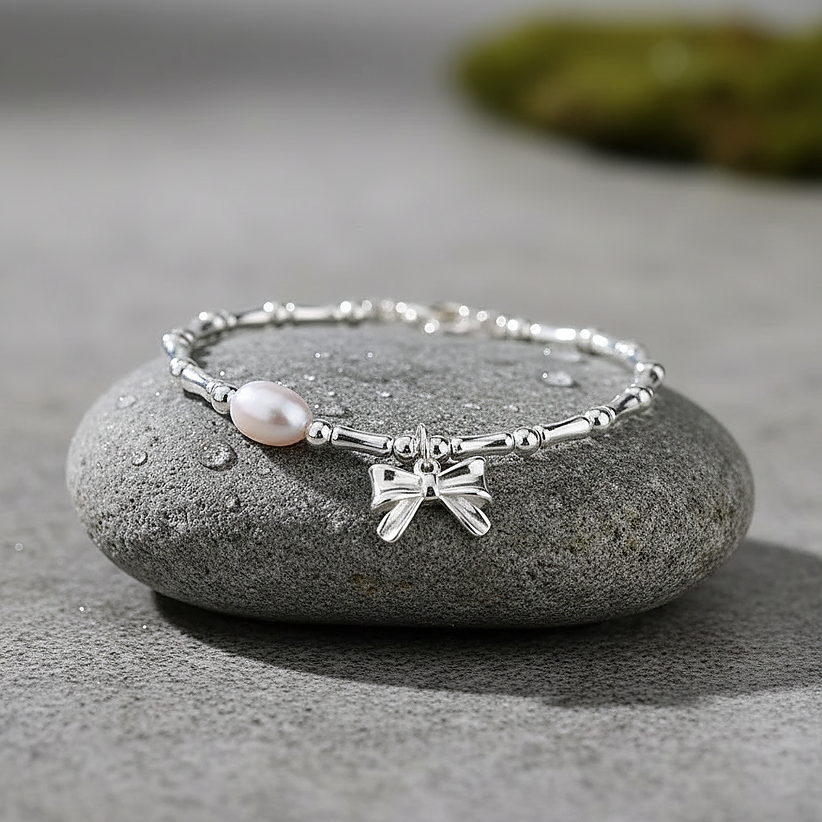 Coralie Pearl Bracelet