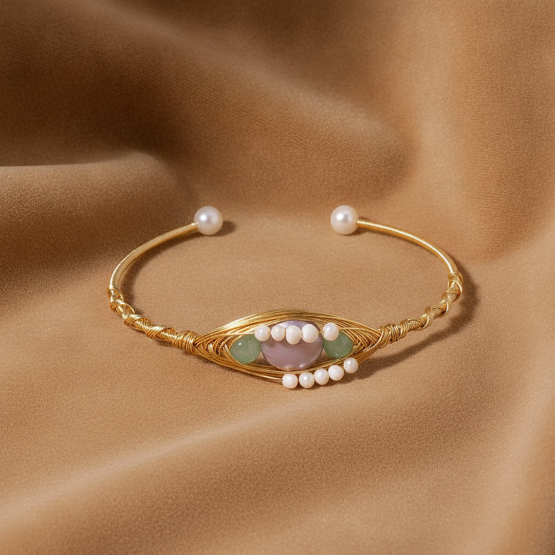 Liviana Pearl Bracelet