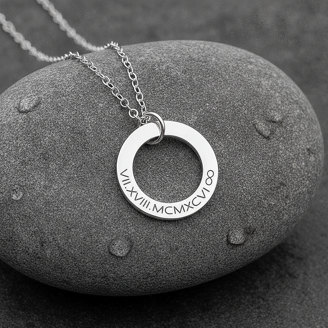 Lune Classic Necklace