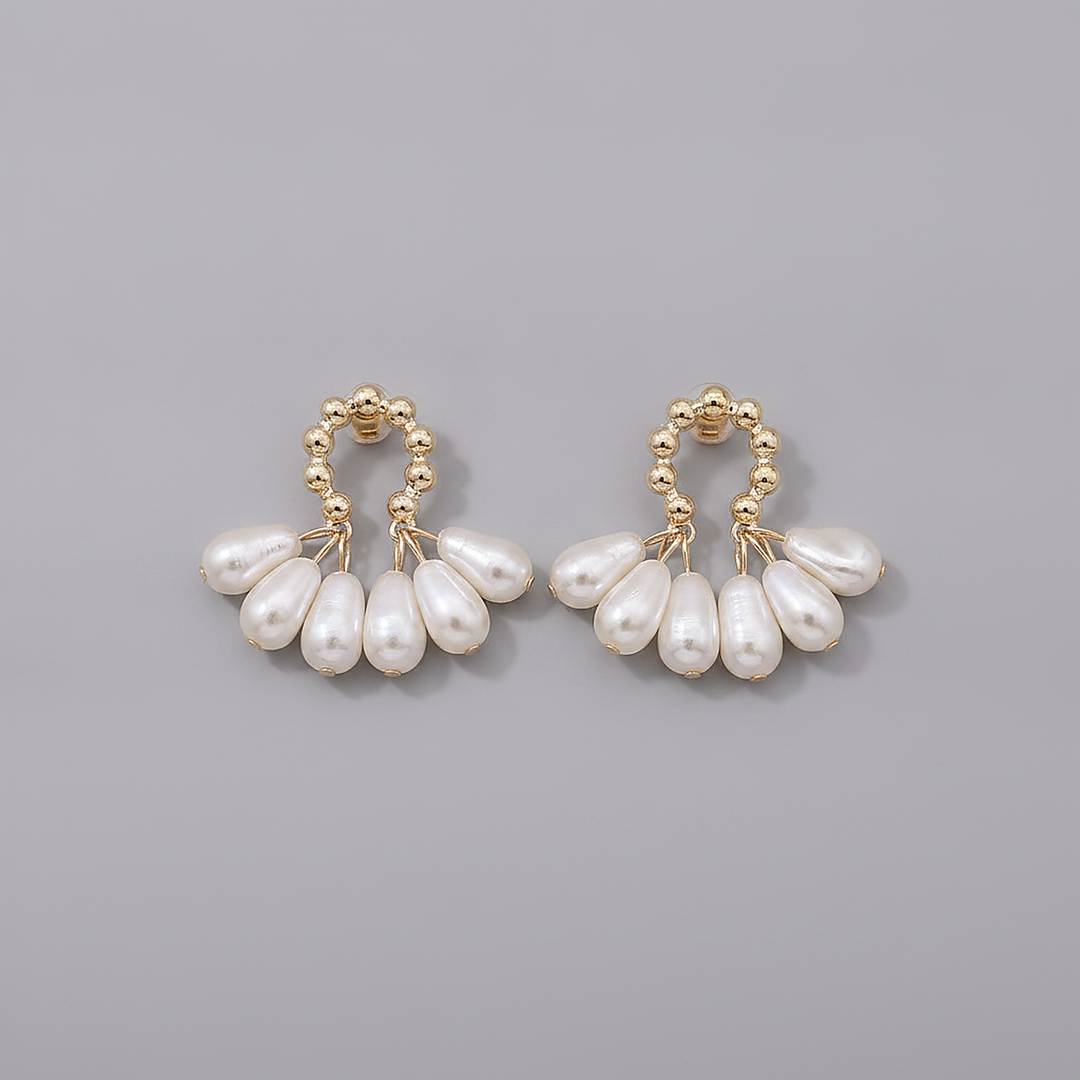 Camille Pearl Earrings