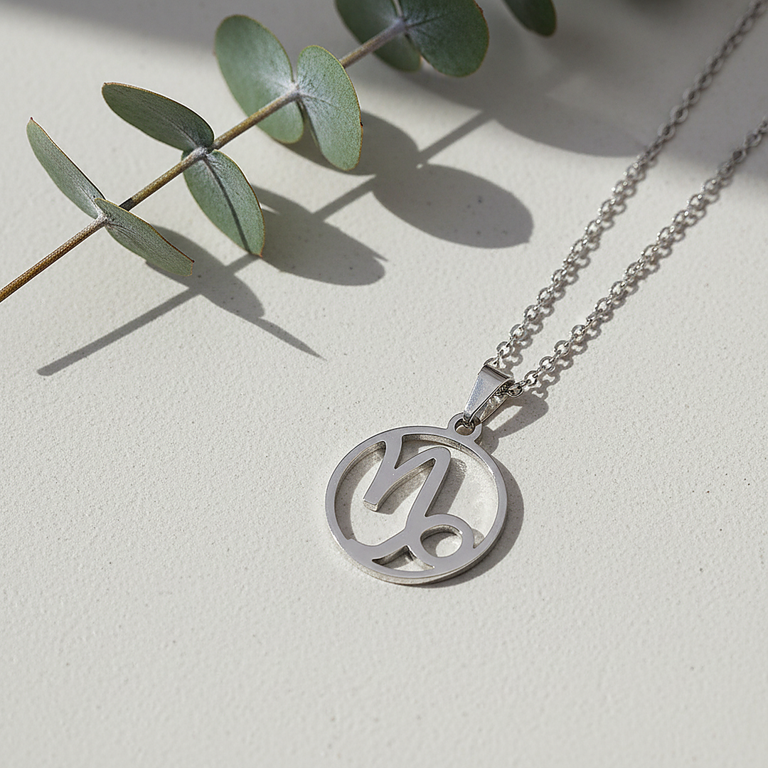 Wren Necklace