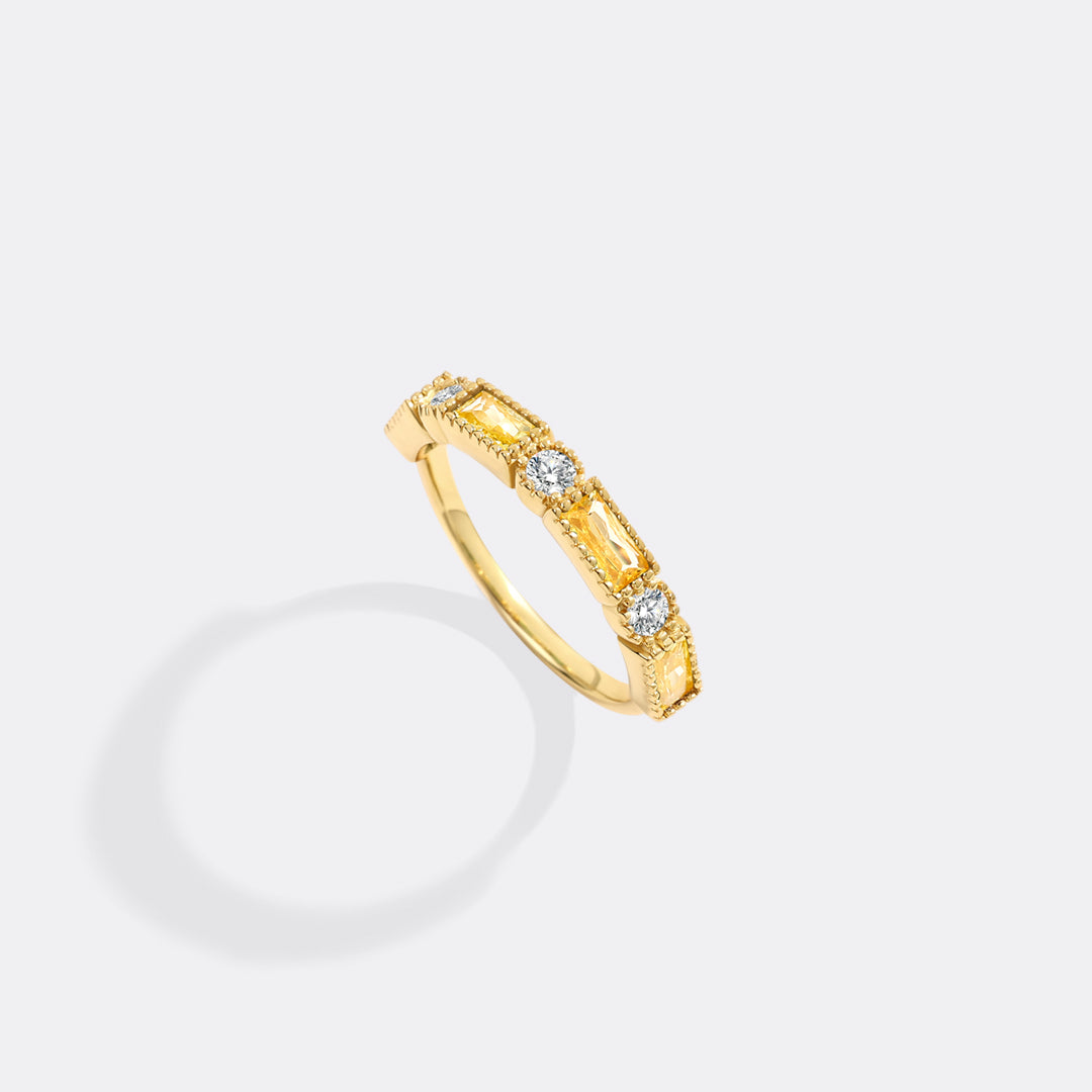 Gepersonaliseerde ronde en baguette geboortesteenring