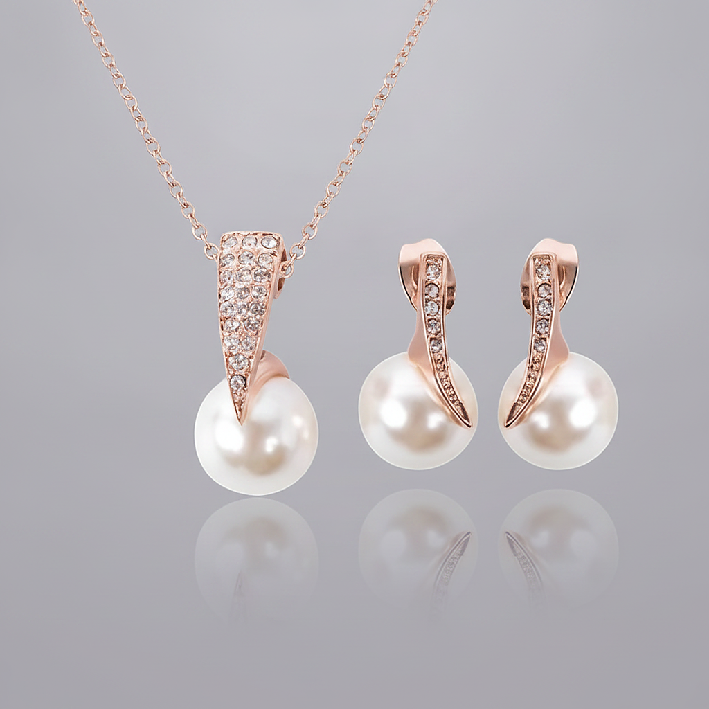 Une Pearl Earrings