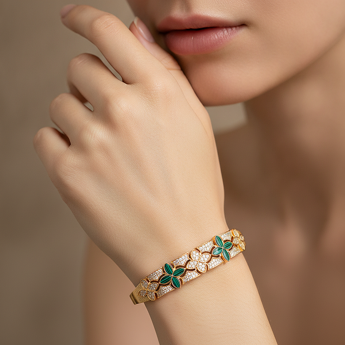Fleur Emerald Bracelet