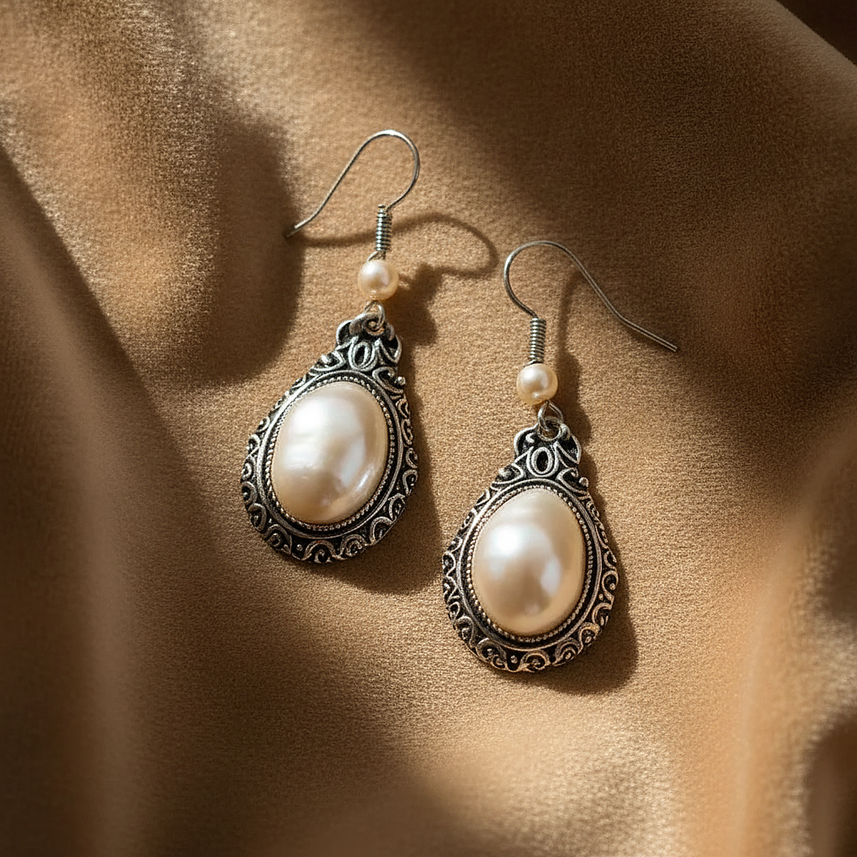 Adeline Pearl Earrings