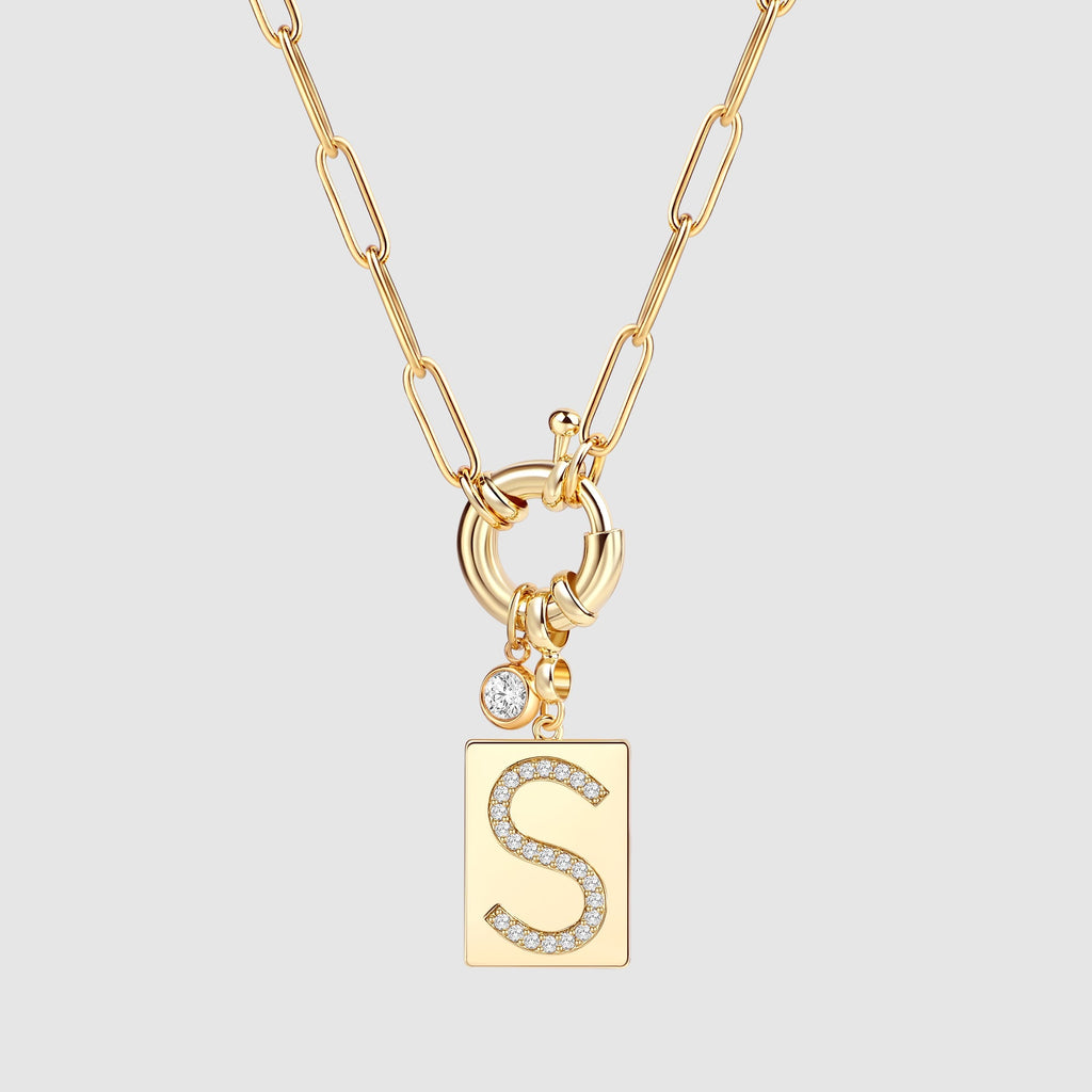 Collier pendentif initial pavé avec chaîne trombone  