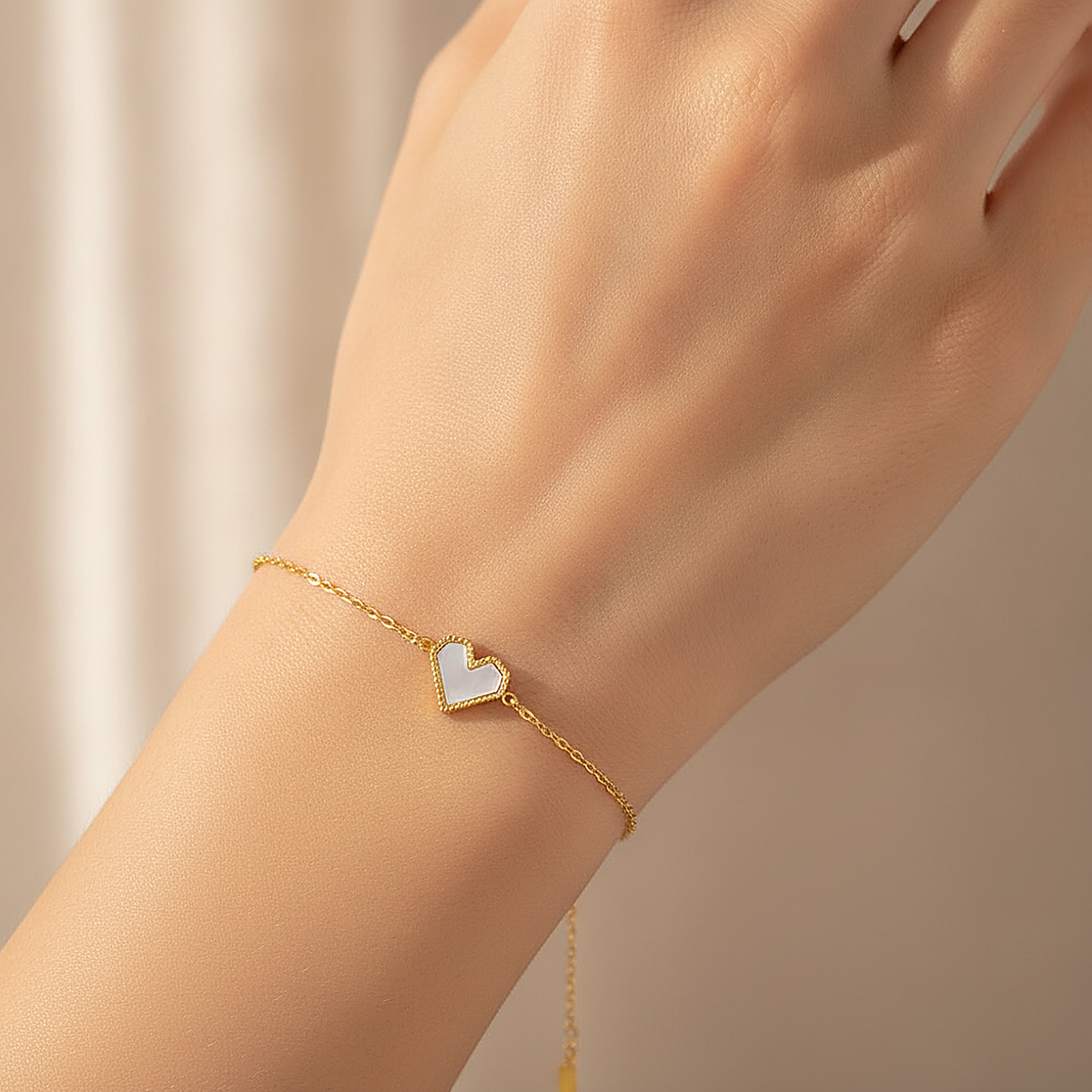 Doria Gold Bracelet