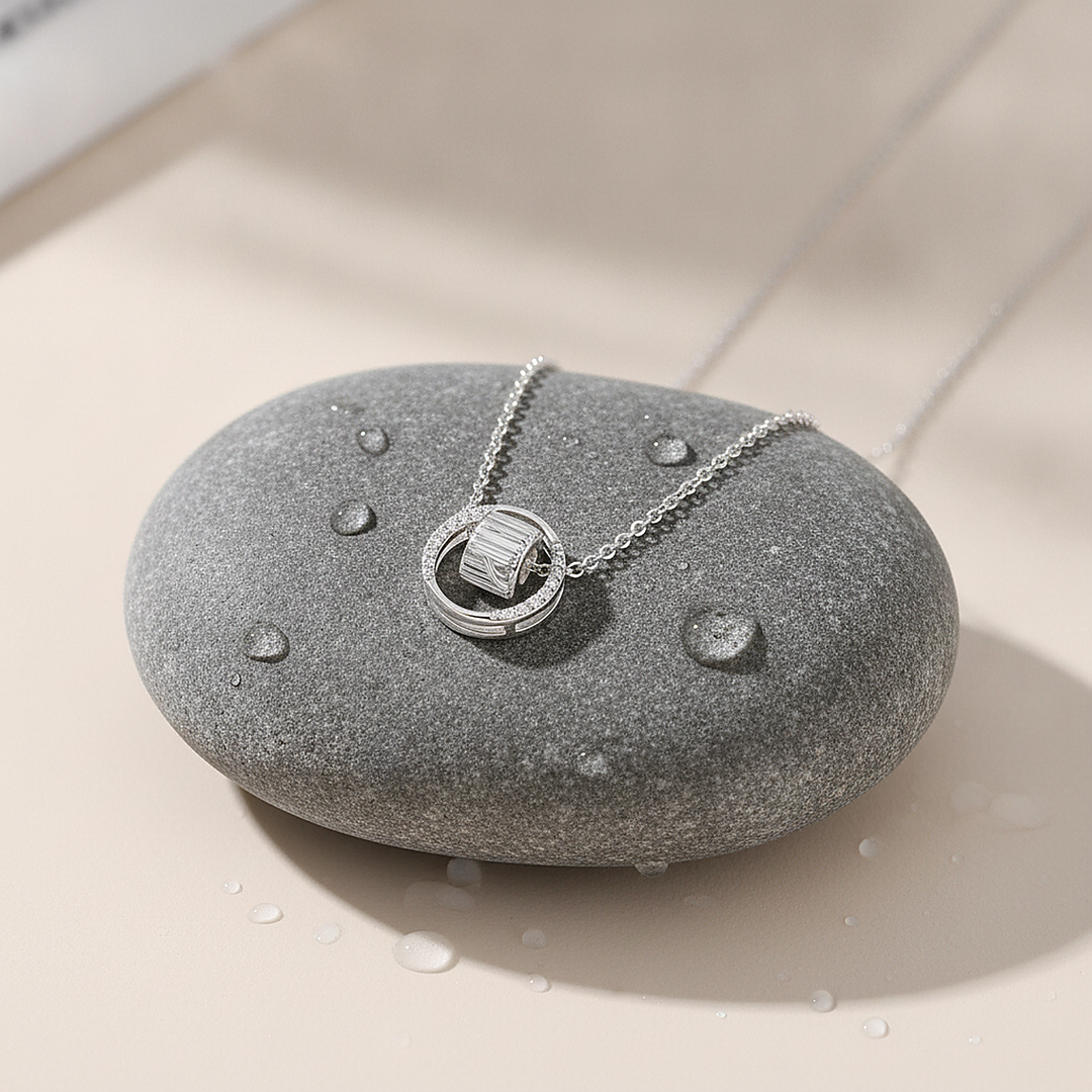 Valentine Necklace