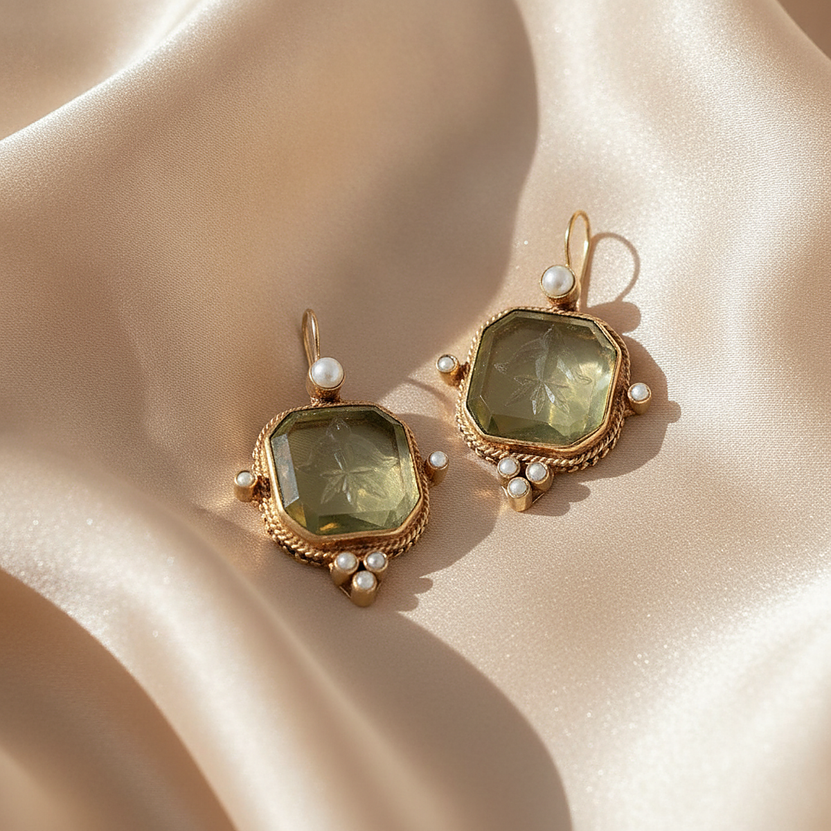 Yara Pearl Earrings