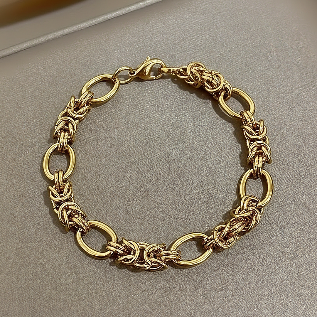 Aurelie Gold Bracelet