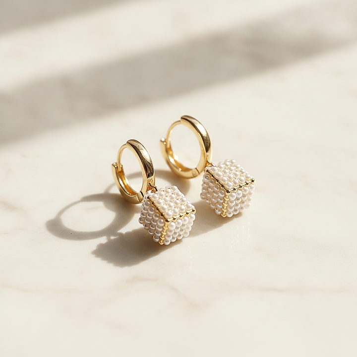 Tindra Pearl Earrings