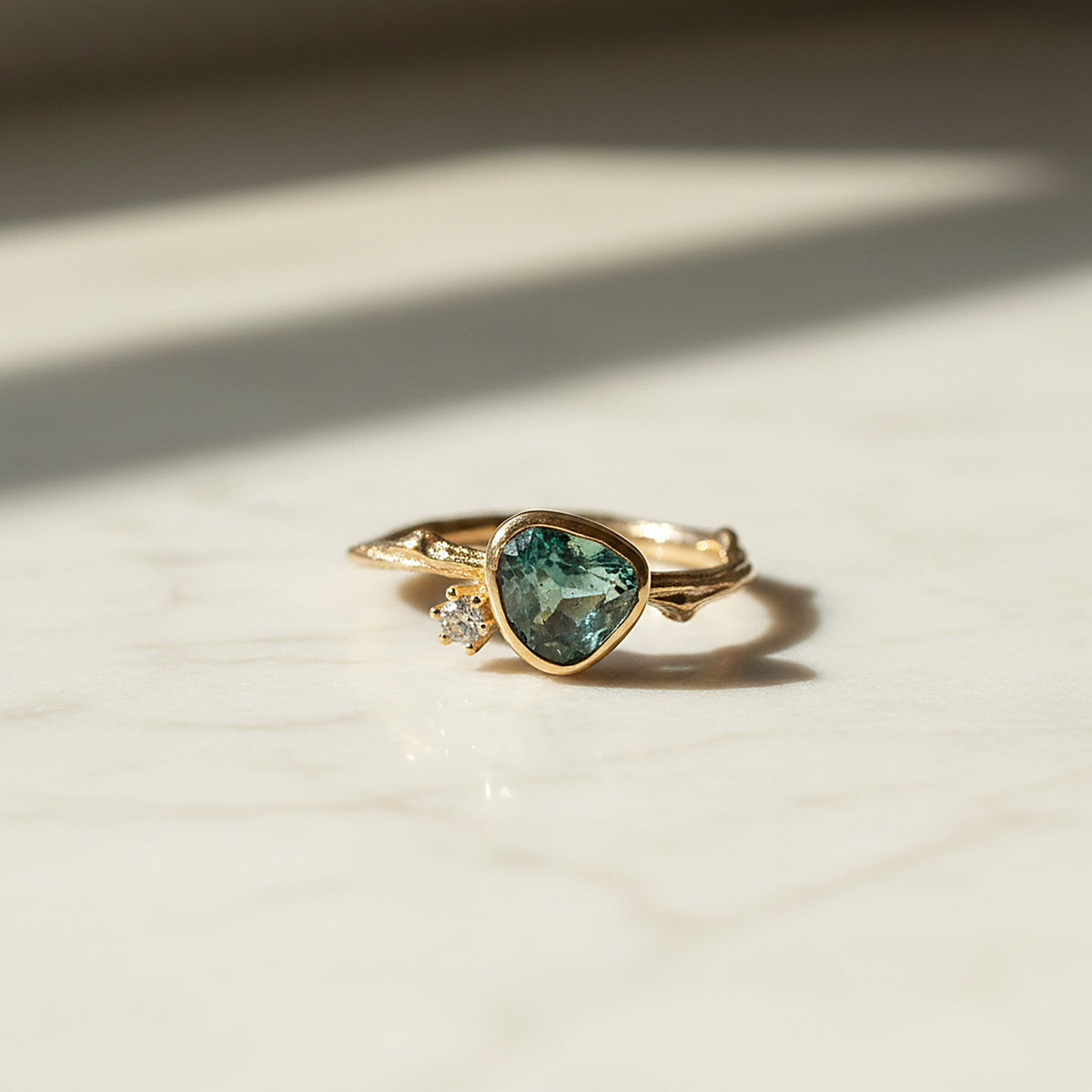 Lune Gold Ring