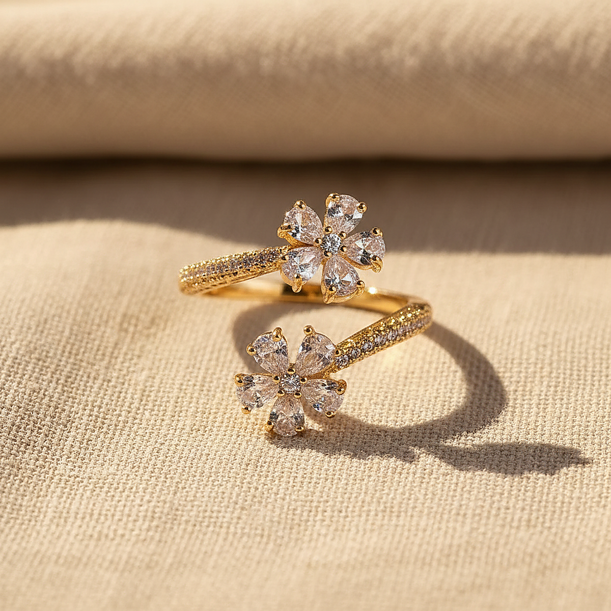 Selene Ring