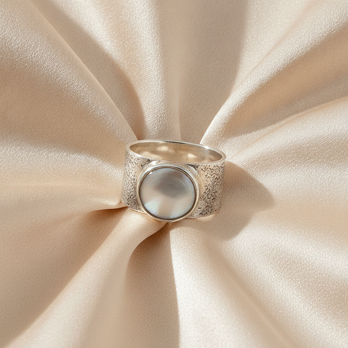 Anello Vivienne Pearl