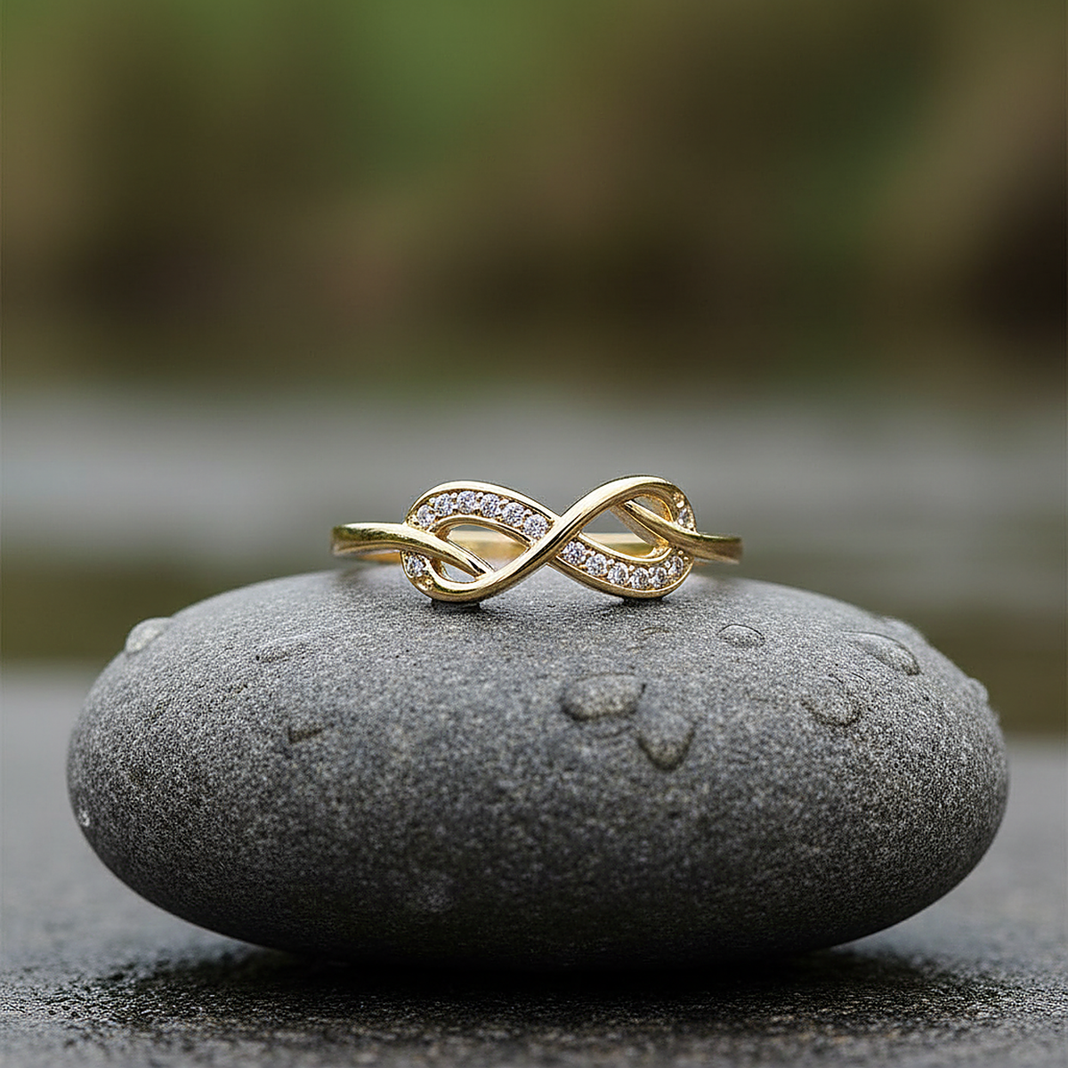 Ysolde Ring