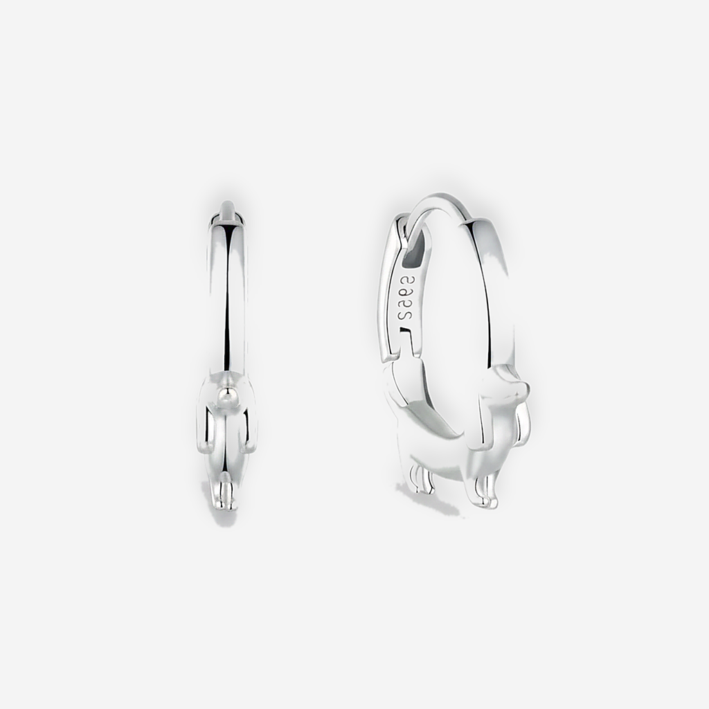 Une Earrings