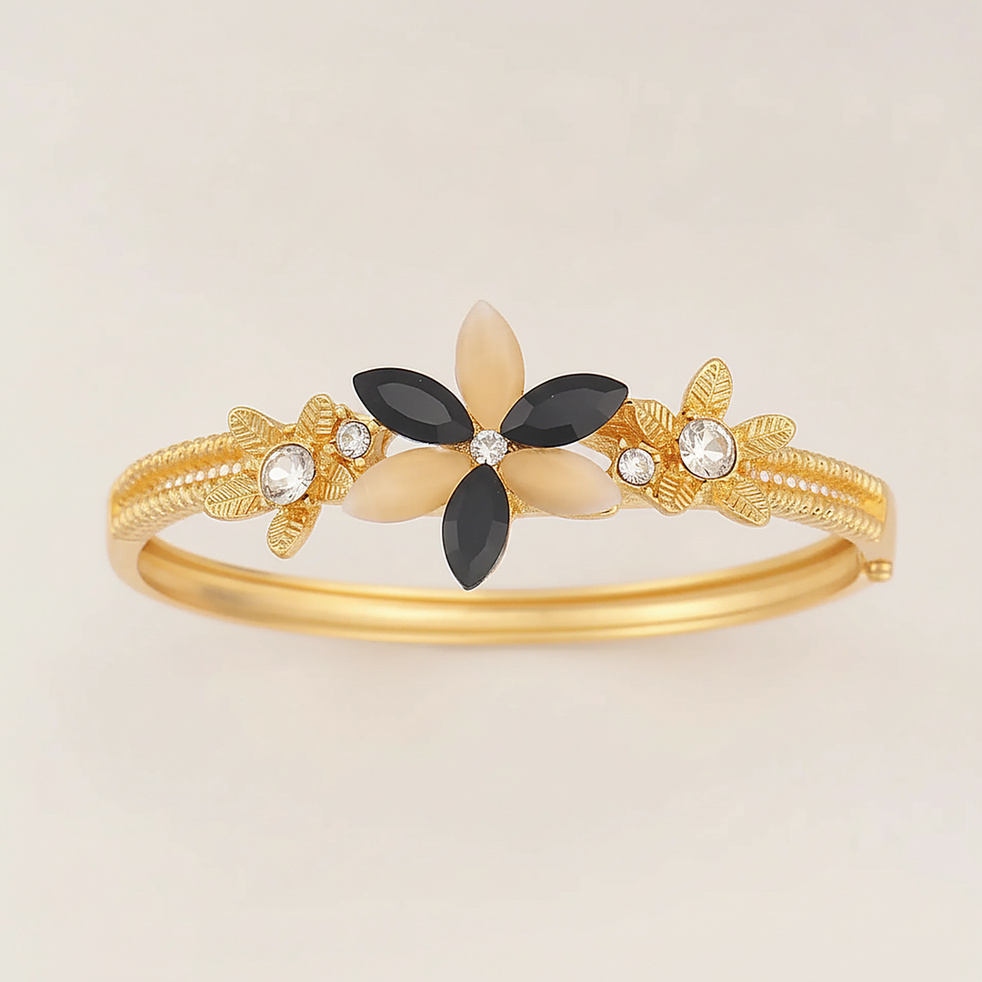 Marguerite Gold Bracelet