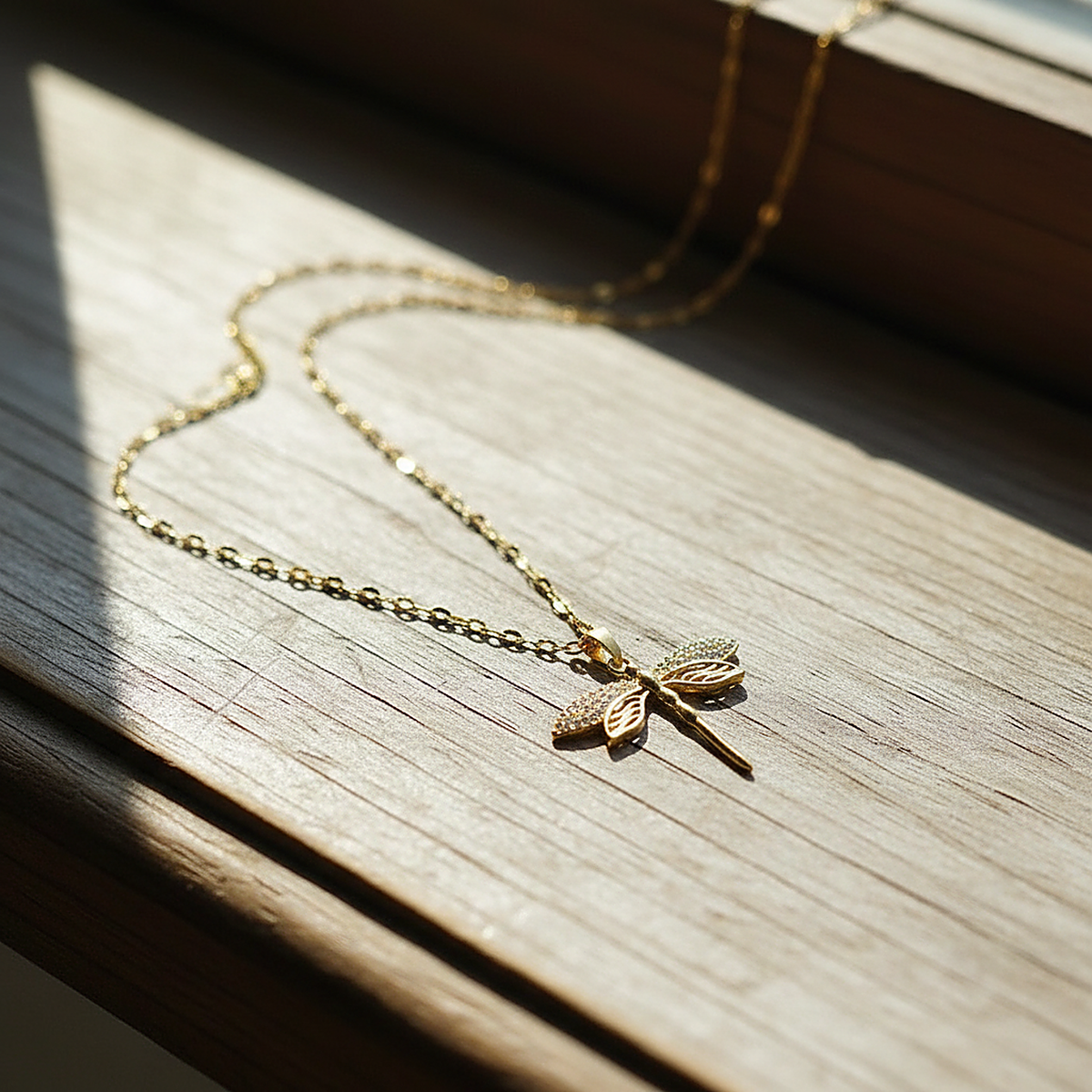 Ines Crystal Necklace