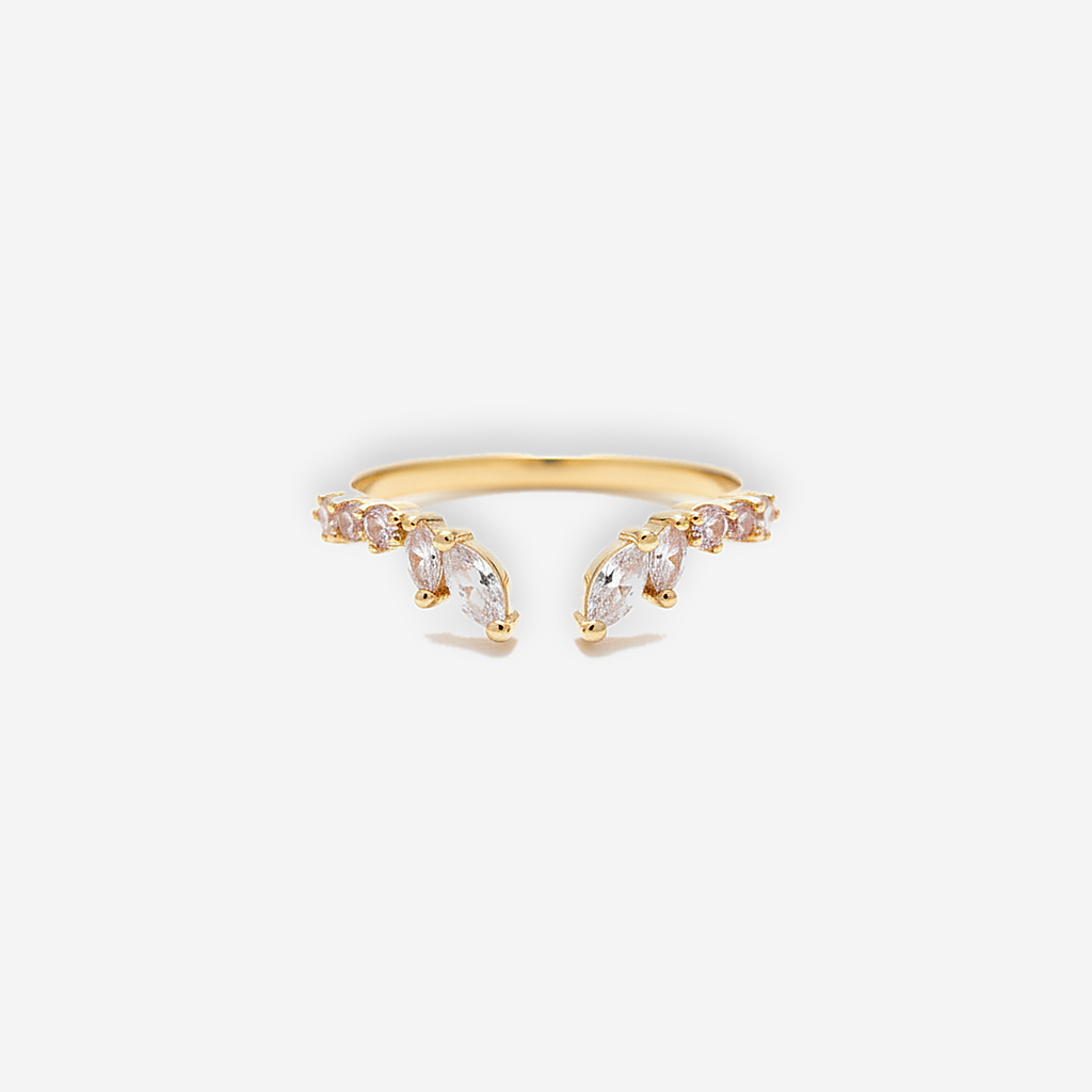 Liviana Crystal Vine Ring detail