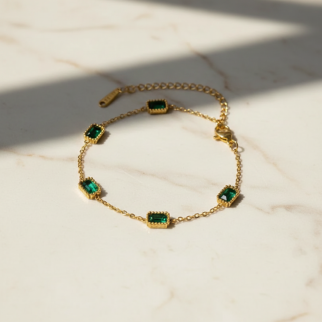 Náramek Emerald Trinity