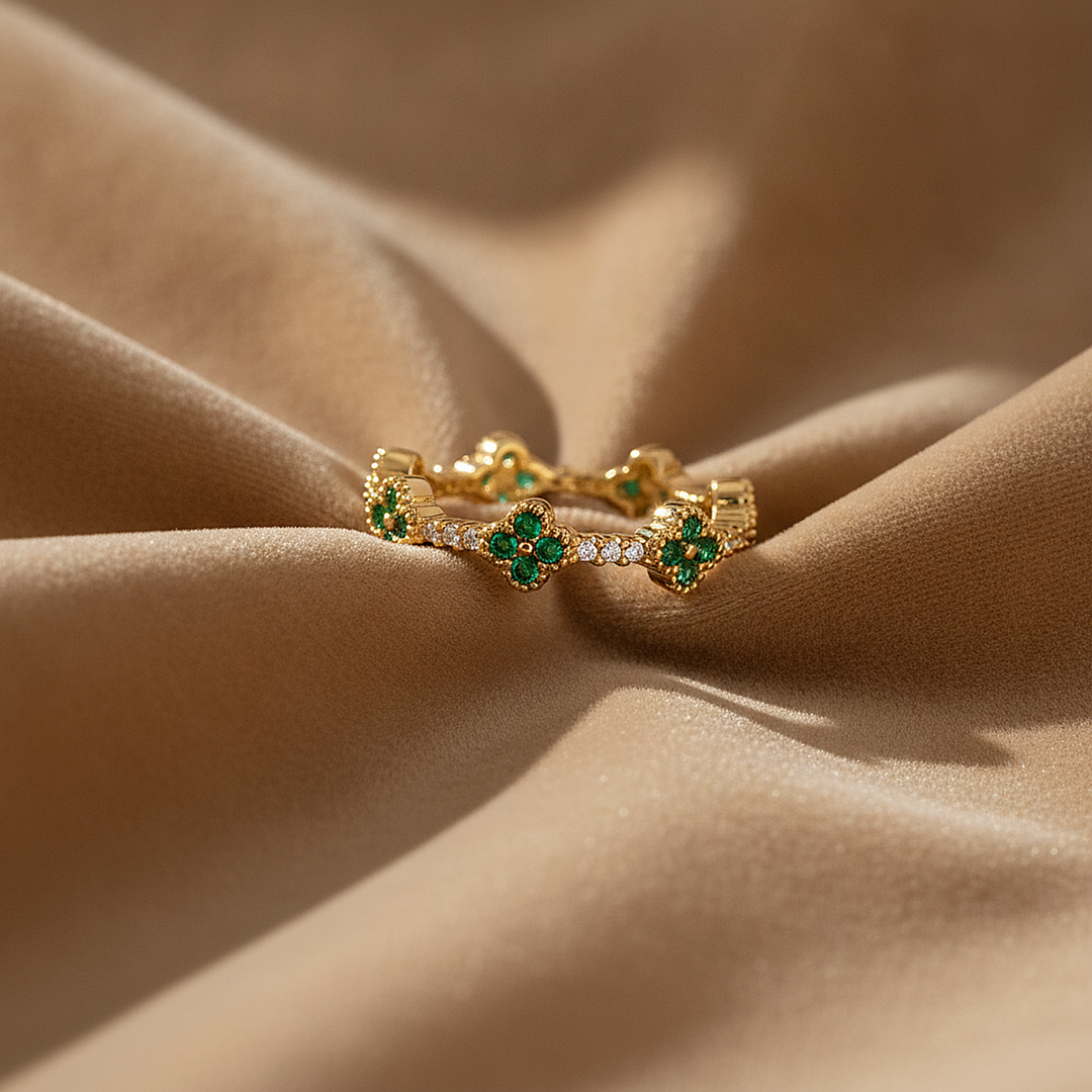 Clover ring styled