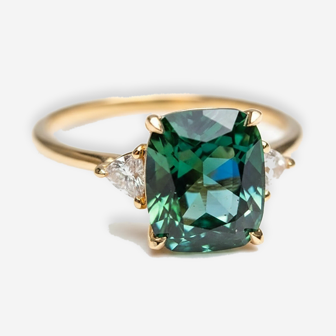 Esme Green Zircon Ring detail