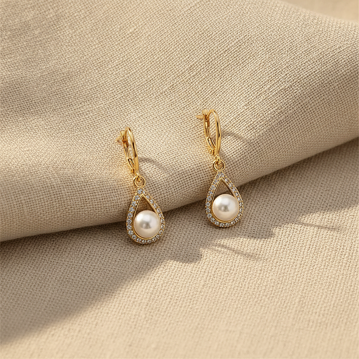 Willa Pearl Earrings