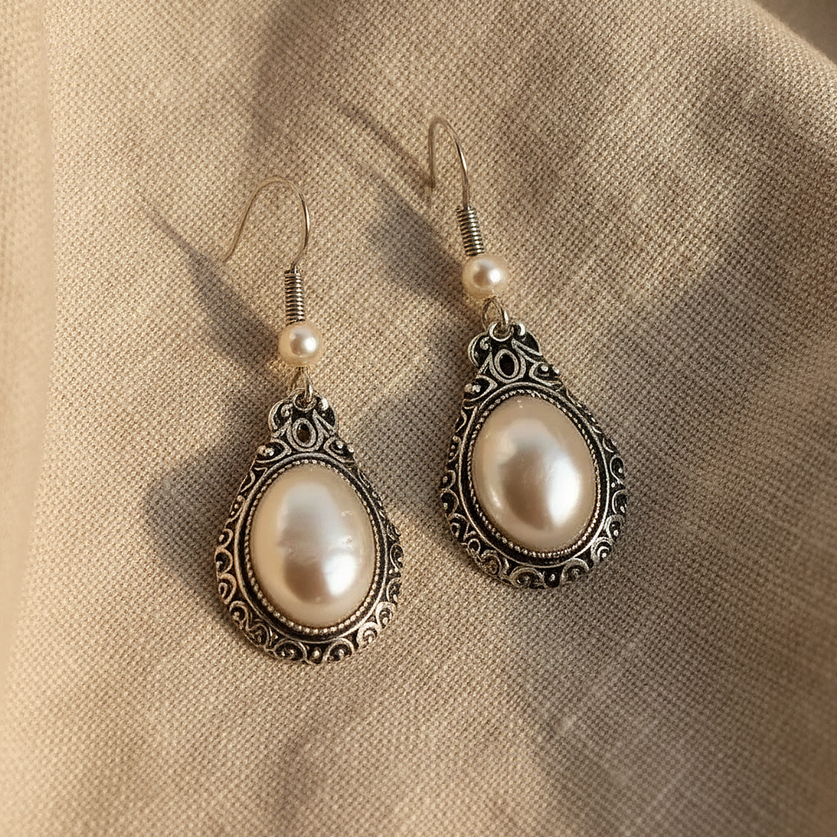 Adeline Pearl Earrings
