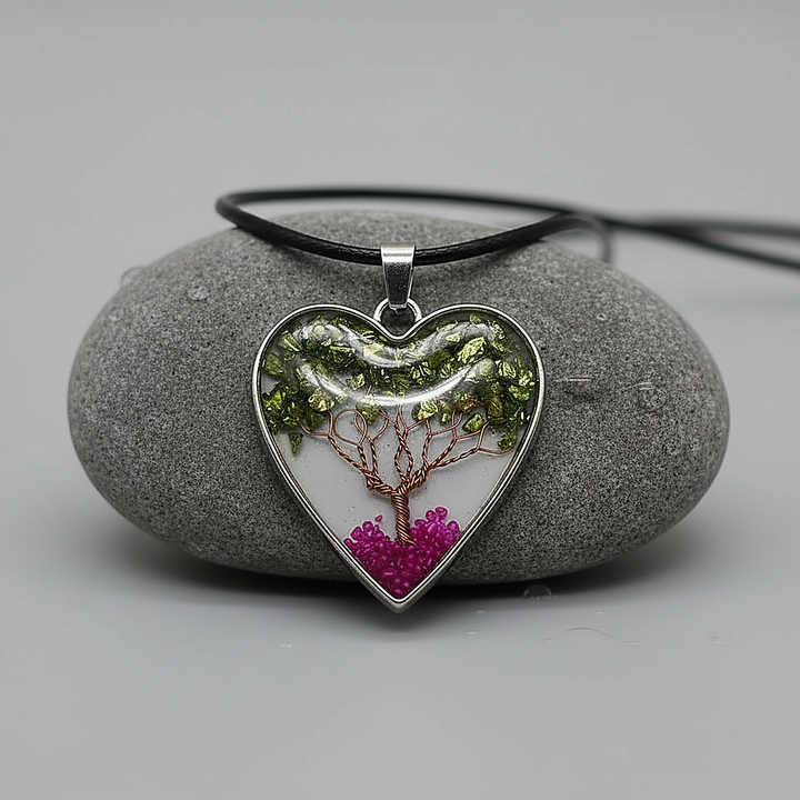 Bela Botanical Necklace