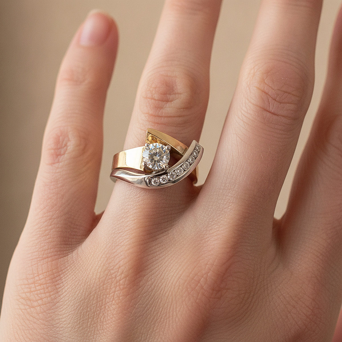 Bague Lucienne en zircone