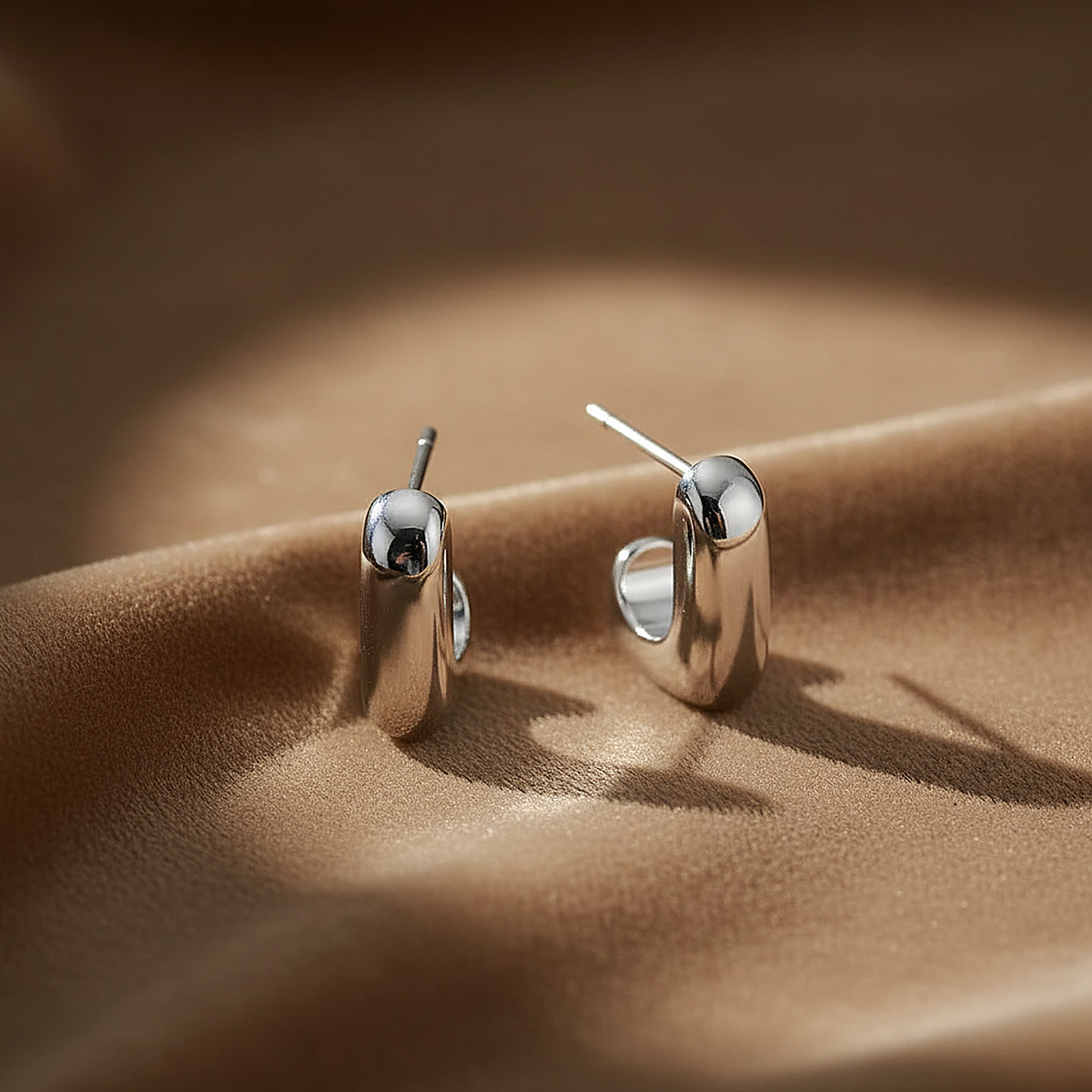 Vera Gold Earrings