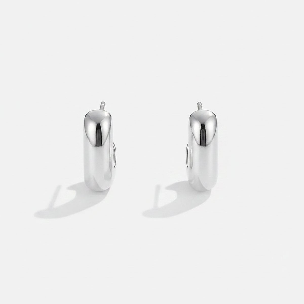 Vera Gold Earrings