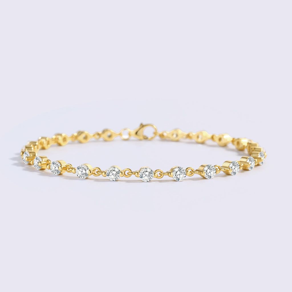 Armband insvept i diamanter
