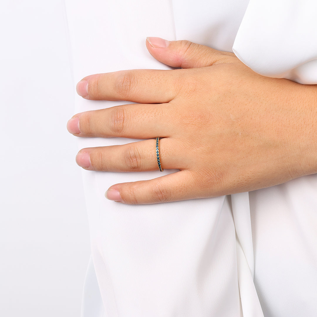 Prsteň na stohovanie s júlovým narodeninovým kameňom večnosti