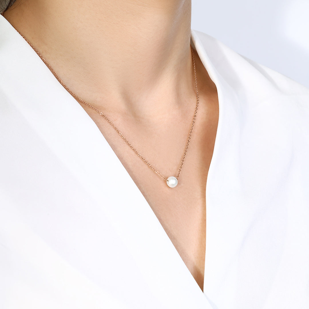 Collar con perla flotante