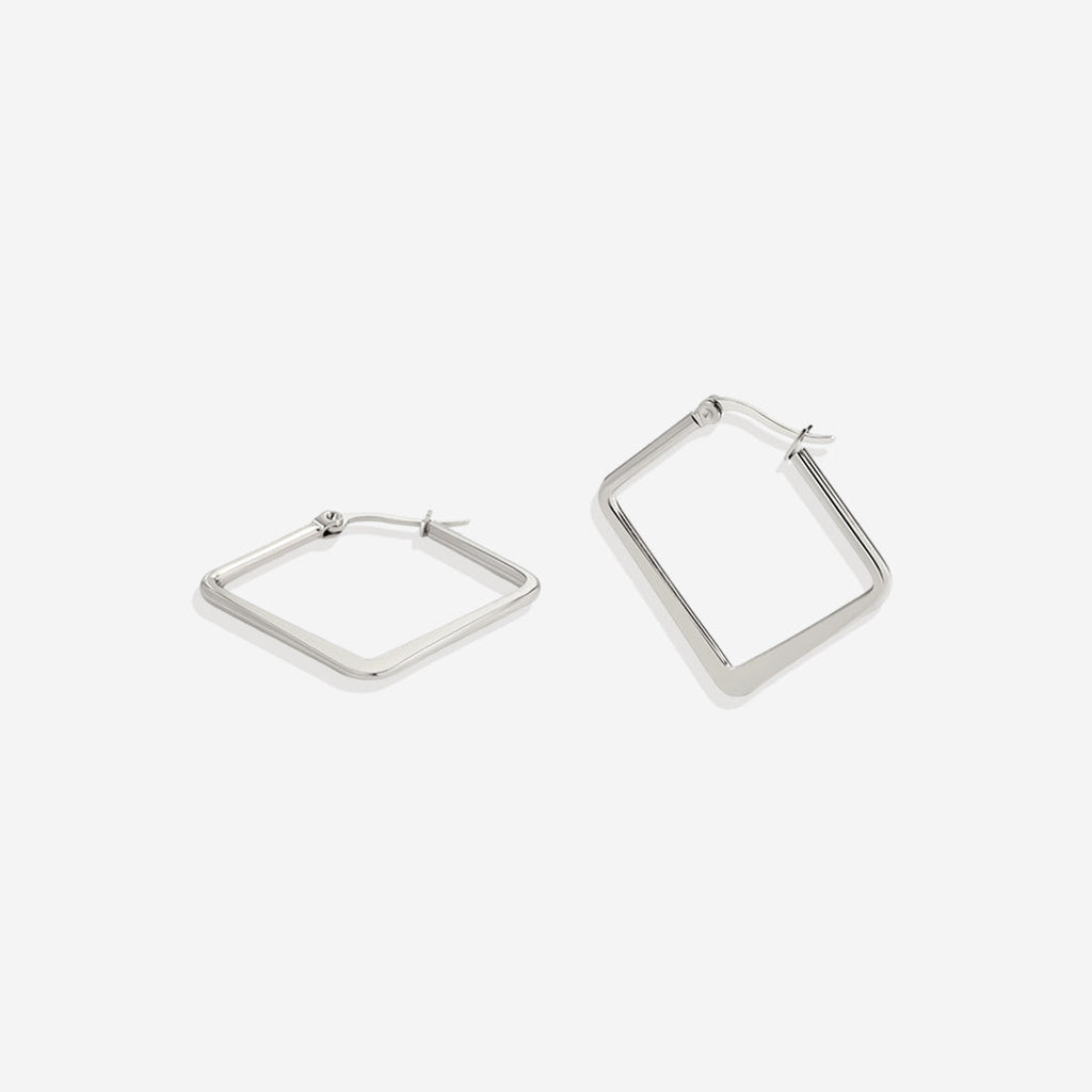 Boucles d'Oreilles Créoles Géométriques Girl Boss