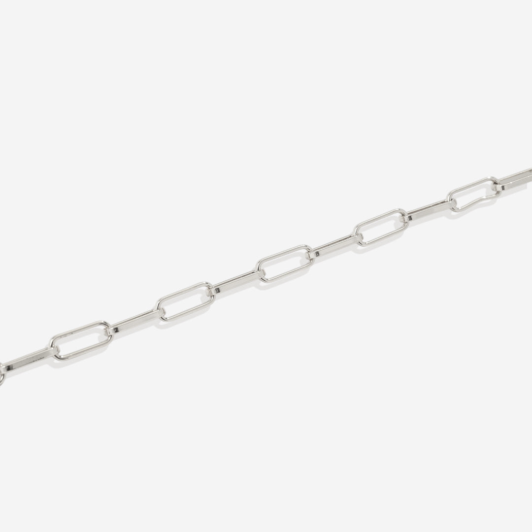 Mintfarget paperclip-kjede med pavebokstavsanheng