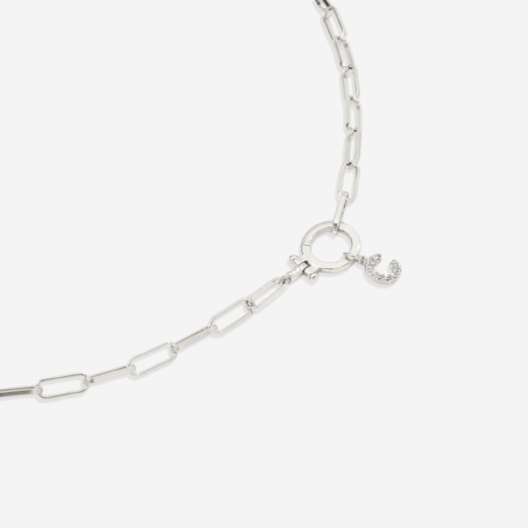 Mintfarget paperclip-kjede med pavebokstavsanheng