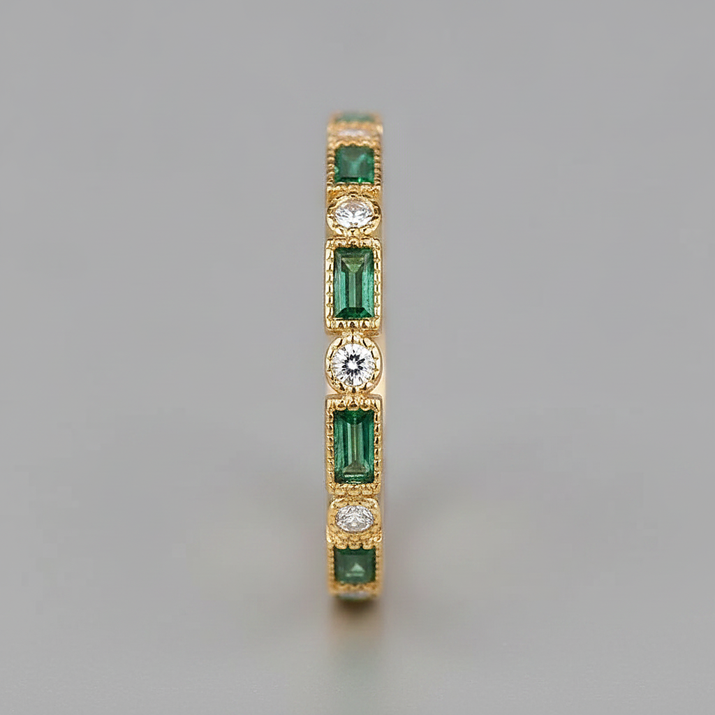 Anillo dorado Lucine