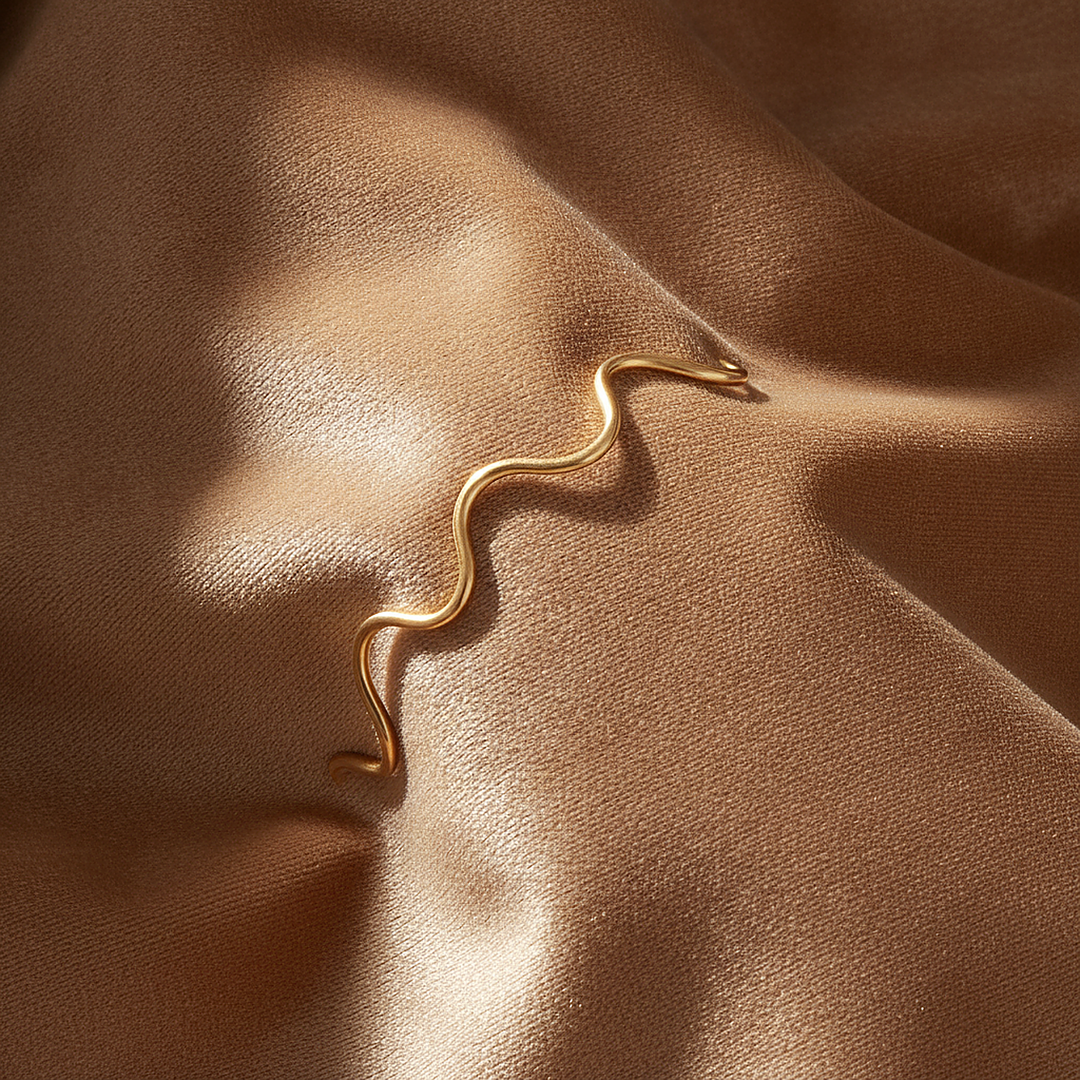 Bela Gold Bracelet