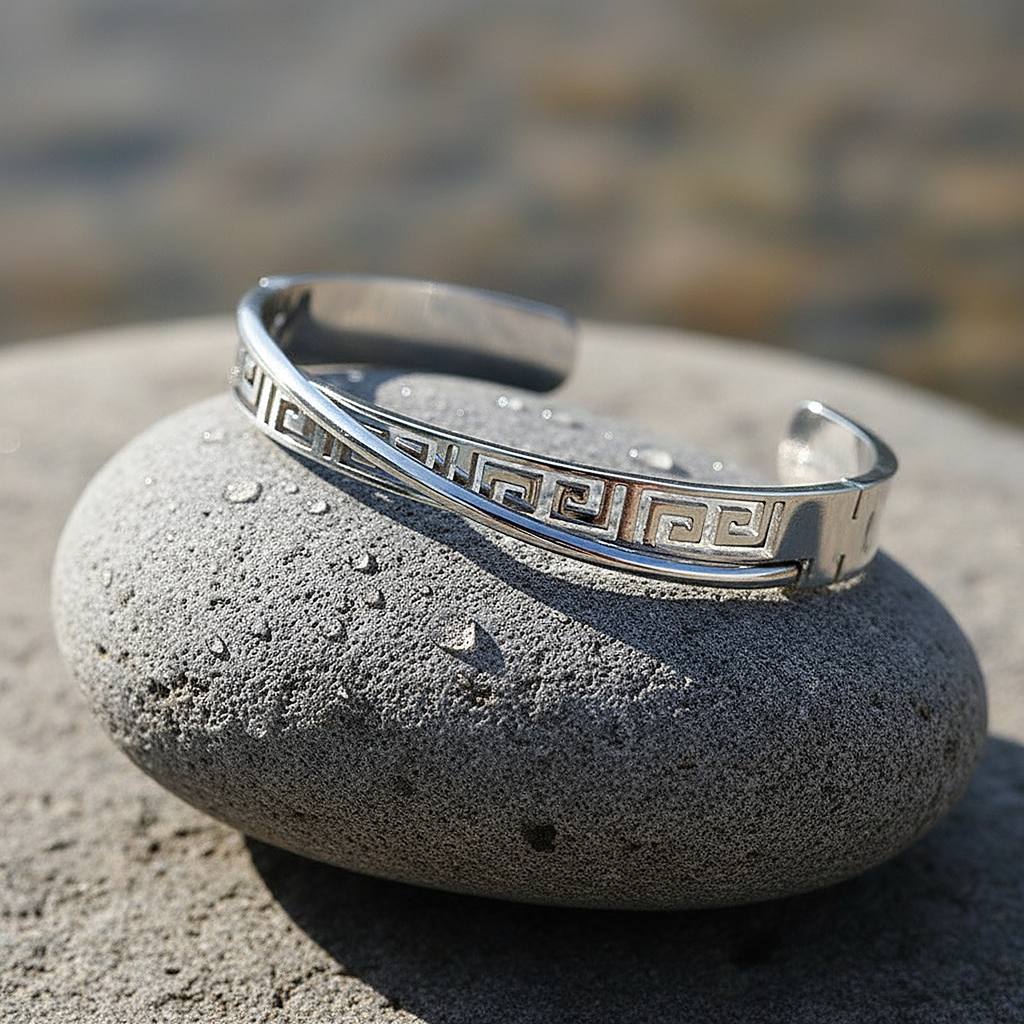 Marguerite Classic Bracelet