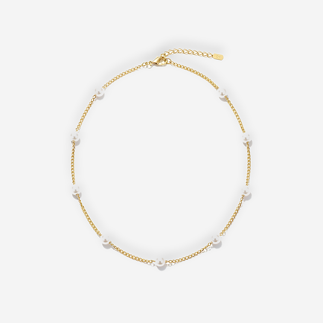 Nura Gold Pearl Necklace