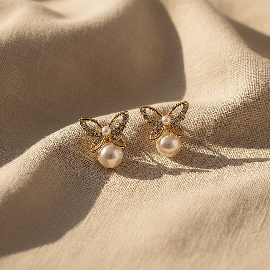 Bela Pearl Earrings