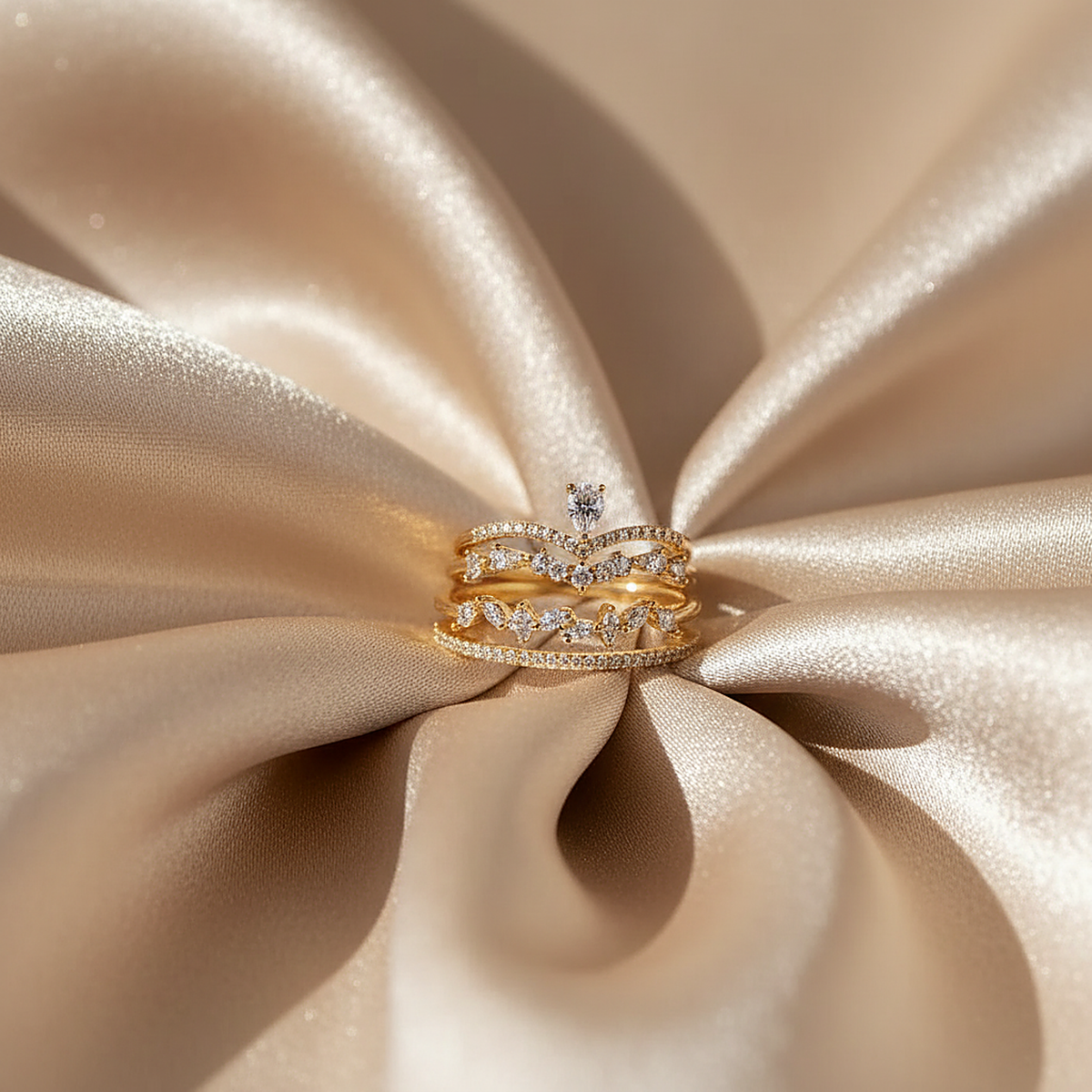 Amelie ring set styled