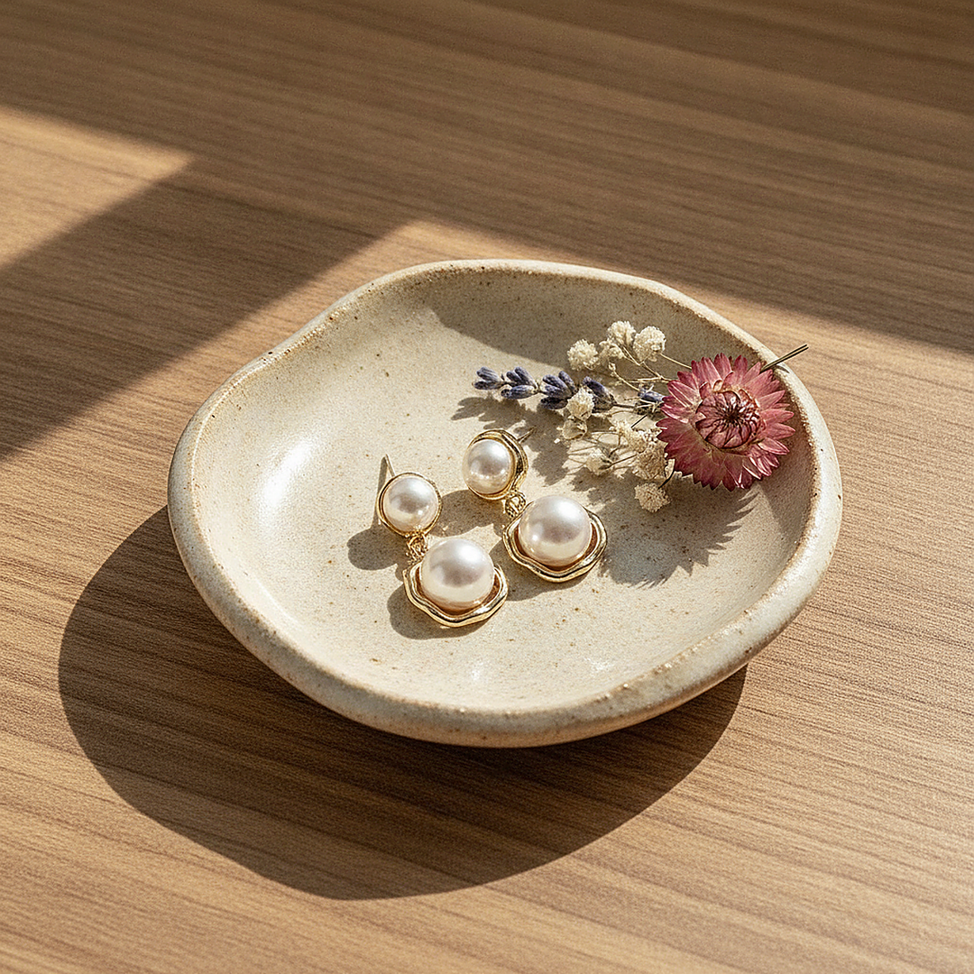 Calla Pearl Earrings