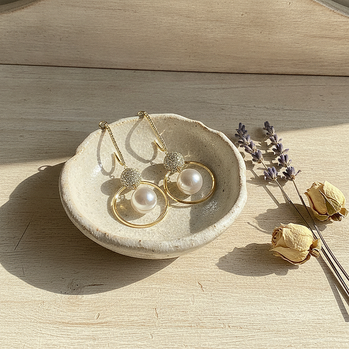 Maelys Pearl Earrings